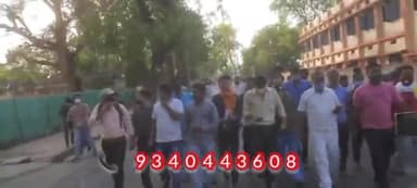 तीन सूत्रीय मांग को लेकर मजदूर यूनियन ने सौपा ज्ञापन
#rehli #corona #majdoor #gyapan #cmmadhayapradesh