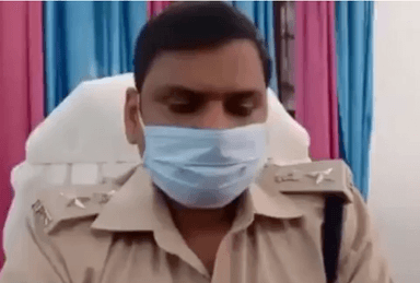 मोतिहारी: पंचायत चुनाव को लेकर जिले के विभिन्न थानों में पदस्थापित पुलिस पदाधिकारियों का किया गया तबादला, एसपी ने जारी किया आदेश
#Bihar_Police #Motihari_Police #SP#DM