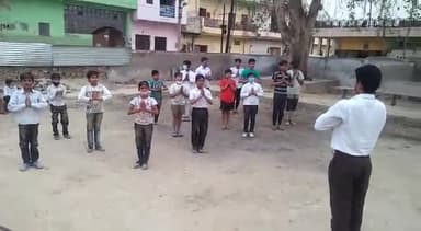 आगरा: #बाल_शाखा #वार्षिक_उत्सव ,, कार्यक्रम÷÷÷÷🚩
#राष्ट्रीय_स्वयंसेवक_संघ पश्चिम महानगर स्वामी,,🚩 विवेकानंद शाखा मैं बौद्धिक