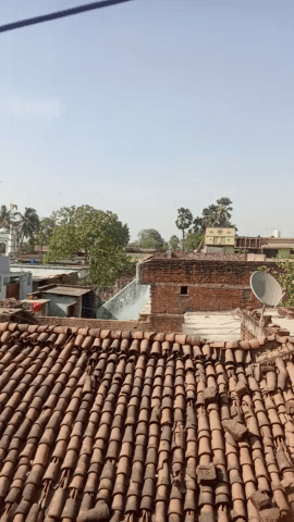 असरगंज: असरगंज प्रखंड के ##बिशनपुर गांव में तेज़ हवा चले लू लगने की संभावना###