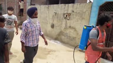 सहारनपुर: chuna bleaching and sanitizer ke dwara galiyo ko sanitize krwaya gya!!
with @mahinders3551
ward no:25
#fightcorona