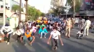 लॉकडाउन मे #लॉकडाउन का उललंघन कर बारात जानेवालों का मेढक डांस #staysafestayhome