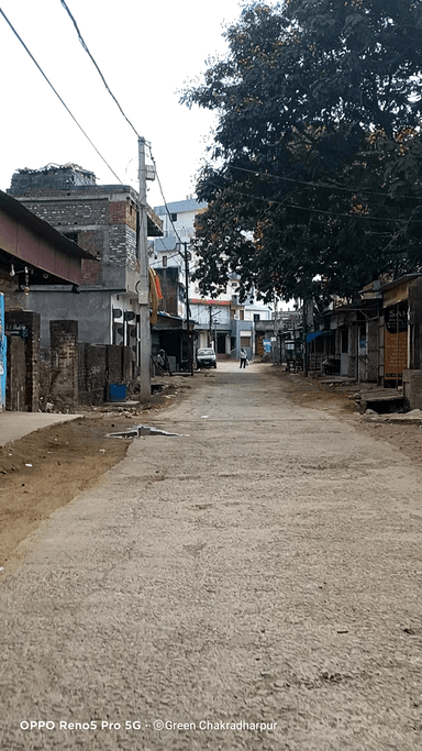 चक्रधरपुर: bharat bhawan ward no.18
लॉकडोन का नजारा आप भी देखे हमारे ग्रीन चक्रधरपुर पेज से
#lockdown2 #chakradharpur