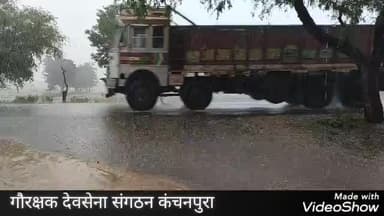 #ताउते तूफान ने बरपाया कहर। आज पूरे दिन भर चला वर्षा का दौर,लोगो का जनजीवन हुआ अस्त व्यस्त। @bhusawarnews #cyclone