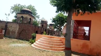 लोहारू- 400 वर्ष पुराना प्राचीन गोगा जी का आस्था का प्रतिक पत्थर को तौड़ा गया। लोहारू प्रशासन कार्यवाही करें।#गोगा जी