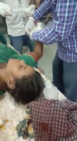 जयपुर: जयपुर के विराटनगर से बड़ी खबर
जमीन को लेकर दो पक्षों में विवाद
वार्ड नंबर 20 में 3 महिलाएं व आधा दर्जन पुरुष घायल #tez