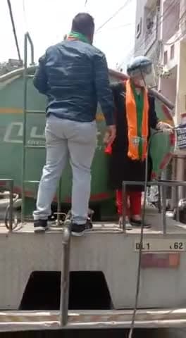 शास्त्री नगर , रानी गार्डन गीता कॉलोनी में #senitize किया । #EDMCFightsCorona@