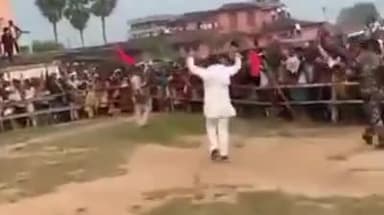 गहराई अस्पर्शित रहे स्थितियों के संघात से..
सागर बिखर नही जाता हवाओ के आघात से..!
#YouthLeader ❣️🔥 #तेजस्वी_भवः_बिहार