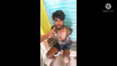 चौराहे पर साइकिल, गाड़ी चोर को बांध कर सिखाया सबक , ग्रामीण लोग मारपीट कर ।
#police_arrest
#crimenews