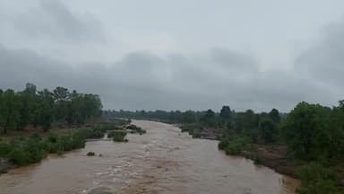 जैतपुर: क्षेत्र में हो रही लगातार वर्षा, जैतपुर में दर्ज की गई 217.0 मि. मी. औसत वर्षा दर्ज
#weatherupdates
