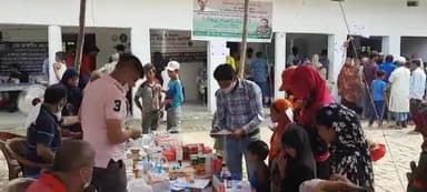 #500 लोगो को मुफ्त ईलाज किया गया।