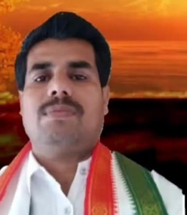 #कमतौल_पंचायत में हुए भर्ष्टाचार की जांच के लिए DM को सबूत के साथ आवेदन दिए कांग्रेसी नेता संजीव ठाकुर
#DM_Darbhanga