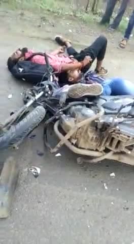 (मोखापीप्लया ) इंदौर बैतूल राष्ट्रीय राजमार्ग 59 A पर अभी अभी की घटना#coronavirus #vaccine4india