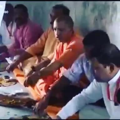 राष्ट्रीय योगी सेना के आदर्श पूजनीय महाराज जी
मिशन 2022
#योगी_है_तो_विश्वास_है