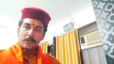 #बंगाल में #ममता_बनर्जी द्वारा खेला होबे दिवस बनाए जाने के फैसले की कड़ी निंदा करते हैं - #भाईजी_शुभम_सिंघल #india