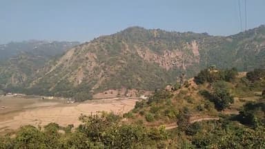 जगाधरी: हरियाणा पर्यटन स्थलों में से एक स्थल की सुंदरता का एक छोटा वीडियो #mornihills #haryana #झील
डॉ शुभम सैनी
मीडिया प्रभारी