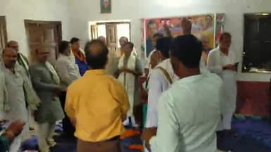 कांग्रेस भवन में नवनियुक्त मोर्चा संगठनों का अभिनंदन स्वागत किया गया।
#बेगूसराय_कांग्रेस