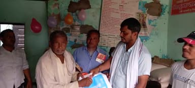 #अन्न_महोत्सव
आज ग्रांम पंचायत मिढावली में प्रधानमंत्री गरीब कल्याण अन्न योजना के अंतर्गत निःशुल्क राशन वितरण कराते हुए