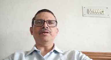 *लखनऊ:-*
#Ex_IPS अमिताभ ठाकुर लड़ेंगे योगी आदित्यनाथ के खिलाफ विधानसभा चुनाव*
Ex. IPS #अमिताभ_ठाकुर ने बयान जारी कर चुना