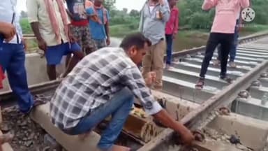 #परसा पुल रघुवंश नगर तक आई मालगाड़ी गिट्टी गिराने 😱 https://youtu.be/mWJTQTfGY4o