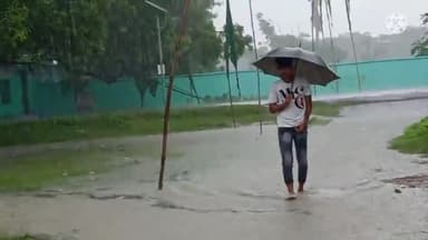 #Chapra_Saran कटेसर बुज़ुर्ग में बहुत तेज बारिश होने के कारण बाढ़ जैसी हालात होगई #Rk_Kaish_Jdu