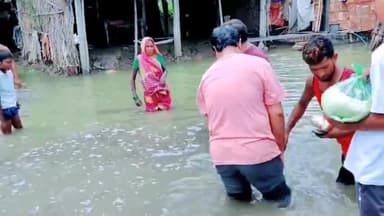 @Team_AHF
Food distribution
#flood_bihar