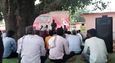 उमरिया जिले में ओबीसी महासभा का सदस्यता अभियान तेजी से जारी, मानपुर में सैकड़ो लोगों ने सदस्यता
#एड मुनीम पटेल का संबोधन