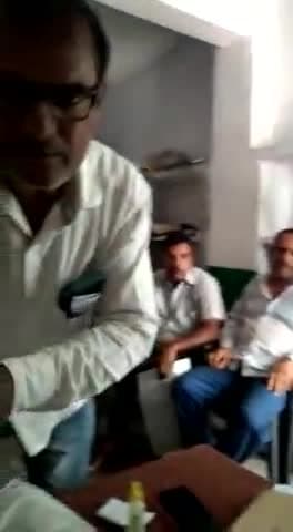 कैंपियरगंज: ग्राम सभा भरोहिया में ग्राम पंचायत पद पर नियुक्त ग्राम की ज्योति जयसवाल पुत्री राजाराम जयसवाल का हुआ
#ब्लाकभरोहिया
