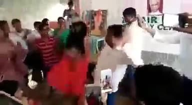 औरंगाबाद: बिहार में धूम-धाम से मनाया जा रहा है शिक्षक दिवस
जुबेर खान बाइलॉजी सेंटर 🙄
गजब के लोग हैं रे भैवा 🙄🙄
#shameless