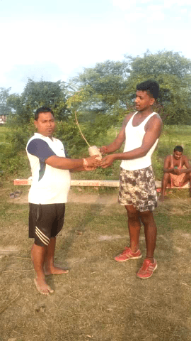 मानसी: ###apne janmdin ke shubh avsar per Van ropan ke nirikshan mein Sonu ji puraskar it mein#@@##@#sujit ko Diya Gaya Mansi