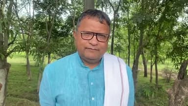 रमन सिंह की सरकार में पिछले15 साल तक एक भी प्राध्यापक की भर्ती नही हुई और अब ये अच्छी पढ़ाई की बात कर रहे हैं
#shame_bjp