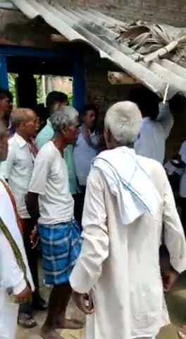 जिला परिषद क्षेत्र संख्या 8 में जनसंपर्क करते हुए।
प्रत्याशी: #सहजादी_खातून, पति तजम्मुल खान साहेब।
#Rafiganj #Aurangabad #Bihar #adminpost