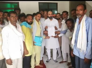 अनाज मंडी, डबवाली के दौरे के दौरान, हरियाणा मंडी #मजदूर_यूनियन(डबवाली शाखा)के सदस्यों एवम् पदाधिकारियों से मुलाकात