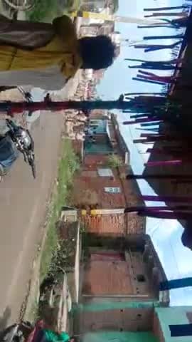 राजपुर: धनसोई में महिला पुलिस द्वारा चुनाव को देखते हुए फ्लैग मार्च किया गया #शान्ति व्यवस्था कायम रहे