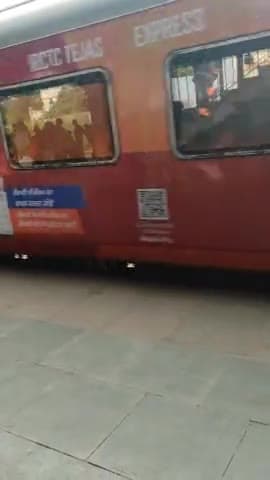 trai the prank#kanpur#viral#follow me#1m#kanpur#train#100m#14lakh#famouse