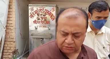 रोहतक: रोहतक नगरनिगम में हड़ताल खत्म लेकिन #congress_partyकांग्रेस के पार्षद नदारद दिखे। #rohtak_news #municipalcorporation