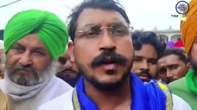 जो मानवता की रक्षा करने आग की सुनामी की भी फिक्र न करे उसे चंद्रशेखर आज़ाद कहते हैं। #चंद्रशेखर_आज़ाद #komal_ahirwar
