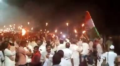 ये मशालें और जुलूस ये बताने के लिए काफ़ी है ज़िंदा क़ौमें अन्याय सहन नहीं करती।
#formerprotest