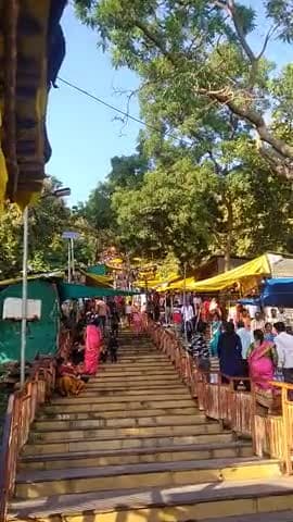 पितृ मोक्ष अमावस्या पर सलकनपुर देवी धाम पर भारी संख्या में श्रद्धालु पहुंचे । #Salkanpur #Salkanpurtemple #maavijyasan