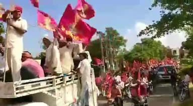 अलीगंज की धरती पर माननीय बाबू सिंह कुशवाहा जी के स्वागत में उमड़ा जनसैलाब
#गौरव_सैनी प्रभारी #पश्चिम उत्तर_ प्रदेश
#जन_ अधिकार_ पार्टी
#JanAdhikarParty #BabuSinghKushwaha #Aliganj #UPElections2022 #Jap4India