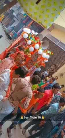 औरंगाबाद मे नवरात्र के प्रथम दिन धूमधाम से नगर में निकाली गई जोत ❤
#happy_navratri
#navratri2021
#navratri