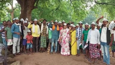 तोकापाल ब्लॉक में #छत्तीसगढ़_में_भी_केजरीवाल के तहत बैठक सपन्न हुई 150 से ज्यादा ग्रामीणों ने सदस्यता ली
AAP से जुड़े-8305145793
