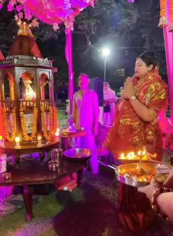ॐ देवी महागौर्यै नमः
माँ दुर्गा ,महागौरी से प्रार्थना है कि सभी पर अपनी कृपा दृष्टि बनाए रखें व समस्त रोग-दोष का नाश कर सुखमय जीवन का आशीर्वाद प्रदान करें। #navratri2021
#Garba