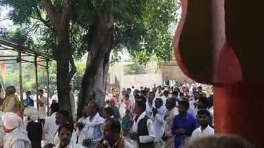 ब्यावरा: आज मेरे ग्राम #गांगाहोनी में #दशहरे पर्व के विजय दशमी के अवसर पर पारंपारिक तरीके से सभी ग्राम वासियों के साथ दशहरा मनाया