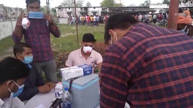 #गोरेयाकोठी: प्रखंड मुख्यालय पर दिन भर लगा रहा पंचायत प्रत्याशी समर्थको का हुजूम,हो रहा था कोविड जाँच.@news24bhrjk