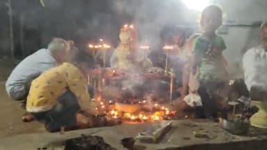 नगर परिषद पनखेड़ी में अम्बे का गरबा नृत्य करती बलिक#durgapooja