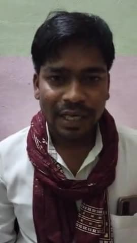#जन_अधिकार_पार्टी के जिला उपाध्यक्ष अखिलेश प्रजापति जी#बस्ती जिले के #महादेवा_विधानसभा के #खेमुवापुर गांव में प्रजापति समाज पर हुए घटना को लेकर पुलिस प्रशासन से न्याय की मांग करता हूं