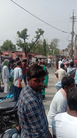 सरायगढ़ भपटियाही: #सरायगढ़#भपटियाही प्रखंड में आज नॉमिनेशन का पांचवा दिन है जनता का काफी भीड़ देखने को मिल रही है देख सकते हैं तस्वीर..