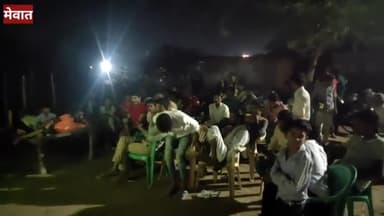 भारत पाकिस्तान का मैच देखने के लिए लोगों की लगी भीड़ LCD को बंगले से बाहर कर भारत-पाकिस्तान का मैच देखा
#IndiavsPakistan #worldCup #t20match #Neemka