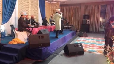 Jasu Khan Live In Jaipur Wedding Show
#jasukhanlive #jaipur #publicapp #trending
